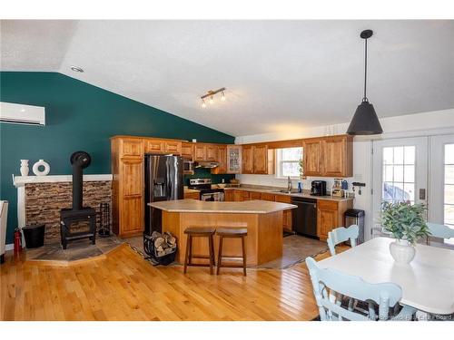 1 Birch Cres, Fredericton, NB 