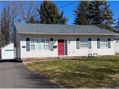 1 Birch Cres, Fredericton, NB 