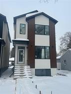 1329 Edderton AVE  Winnipeg, MB R3T 0X8