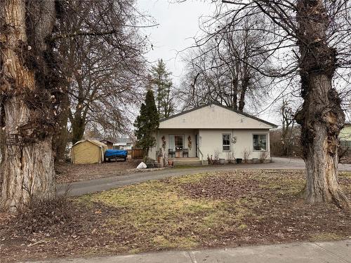 2210 Fletcher Avenue  Armstrong, BC V0E 1B1