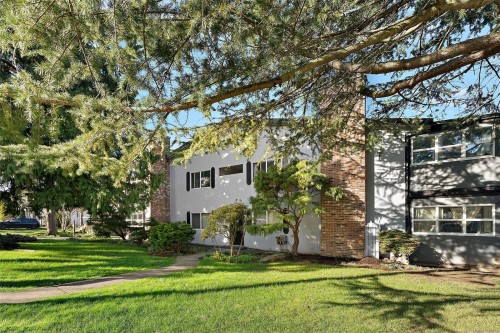 206-3244 Seaton St  Saanich, BC V8Z 3Y7