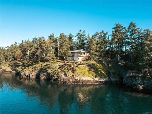 456 Scott Point Dr, Salt Spring, BC 