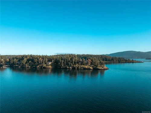 456 Scott Point Dr, Salt Spring, BC 
