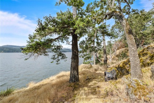 456 Scott Point Dr, Salt Spring, BC 