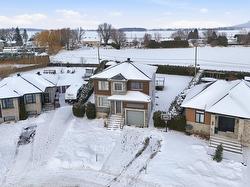 3053 Rue des Nénuphars  Marieville, QC J3M 0E3