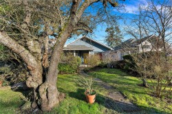 9679 Seventh St  Sidney, BC V8L 2V6