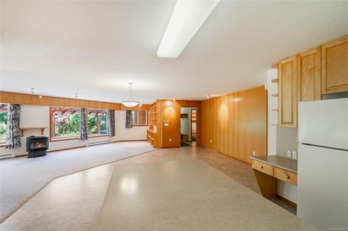 321 Mill Rd, Qualicum Beach, BC 