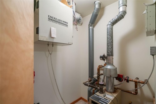 321 Mill Rd, Qualicum Beach, BC 