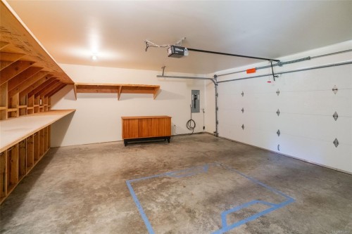 321 Mill Rd, Qualicum Beach, BC 