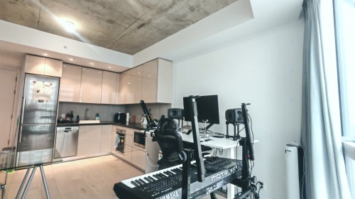 Kitchen - 3302-1188 Av. Union, Montréal (Ville-Marie), QC - Indoor Photo Showing Kitchen