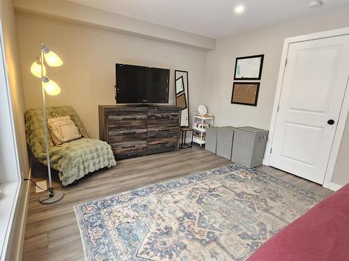 309 Marks Street S, Thunder Bay, ON - Indoor