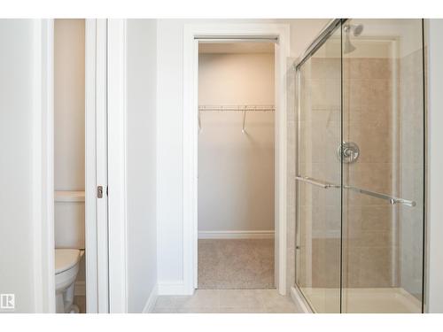 727 166 Av Ne, Edmonton, AB - Indoor Photo Showing Bathroom