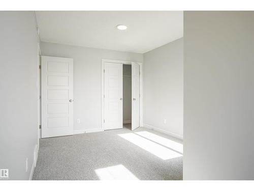 727 166 Av Ne, Edmonton, AB - Indoor Photo Showing Other Room