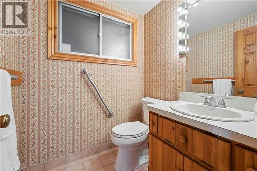 67 Woodside Road, Guelph, ON - Indoor Photo Showing Bathroom