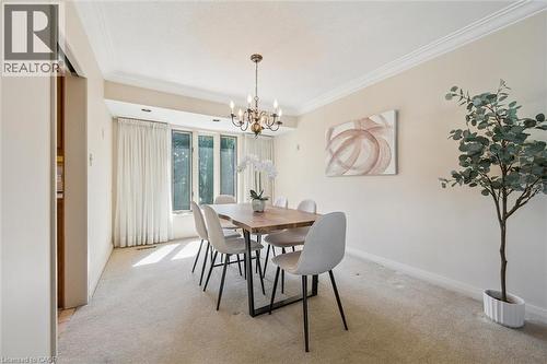 67 Woodside Road, Guelph, ON - Indoor Photo Showing Dining Room