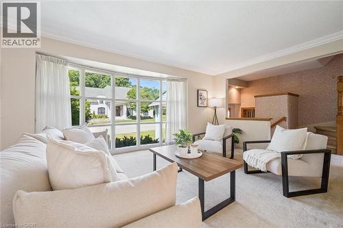 67 Woodside Road, Guelph, ON - Indoor Photo Showing Living Room