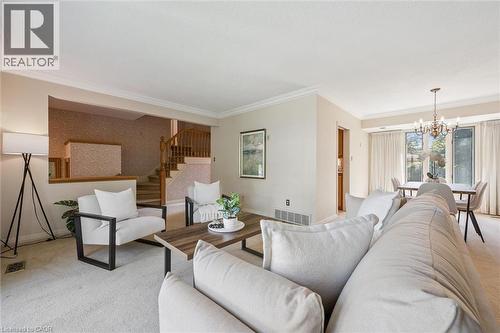 67 Woodside Road, Guelph, ON - Indoor Photo Showing Living Room