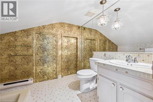 67 Woodside Road, Guelph, ON - Indoor Photo Showing Bathroom