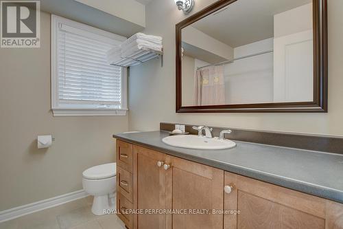 318 Iona Street, Ottawa, ON - Indoor Photo Showing Bathroom