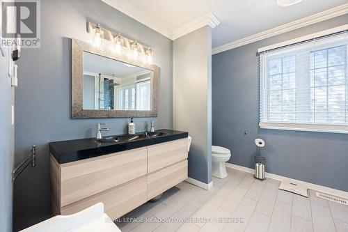 19 Grist Mill Drive, Halton Hills, ON - Indoor Photo Showing Bathroom