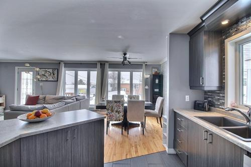 Vue d'ensemble - 1577 Rue Lawlis, Val-D'Or, QC - Indoor Photo Showing Kitchen With Double Sink
