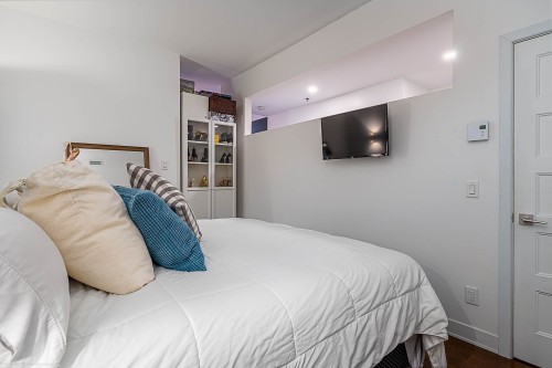 Chambre à coucher principale - 102-7170 Rue Clark, Montréal (Rosemont/La Petite-Patrie), QC - Indoor Photo Showing Bedroom