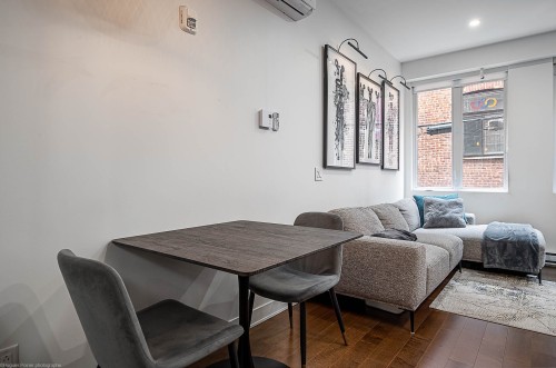 Coin-repas - 102-7170 Rue Clark, Montréal (Rosemont/La Petite-Patrie), QC - Indoor