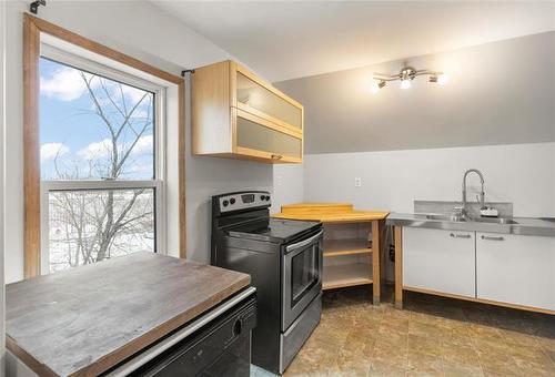 148 River Ave, Winnipeg, MB 