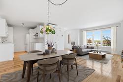 7511 Boul. Cousineau  Longueuil (Saint-Hubert), QC J3Y 0G4