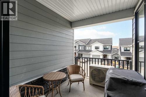 915 Crestridge Common Sw, Calgary, AB - Outdoor With Exterior
