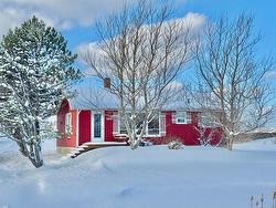 169 Ch. des Caps  Les Îles-De-La-Madeleine, QC G4T 2S2