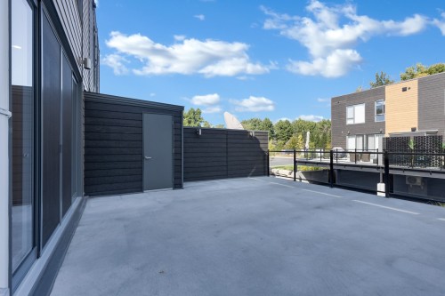 Terrasse - 366 Rue De Belledonne, Blainville, QC - Outdoor With Exterior