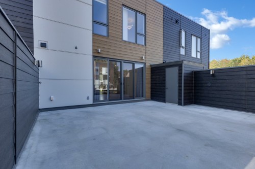 Terrasse - 366 Rue De Belledonne, Blainville, QC - Outdoor With Exterior