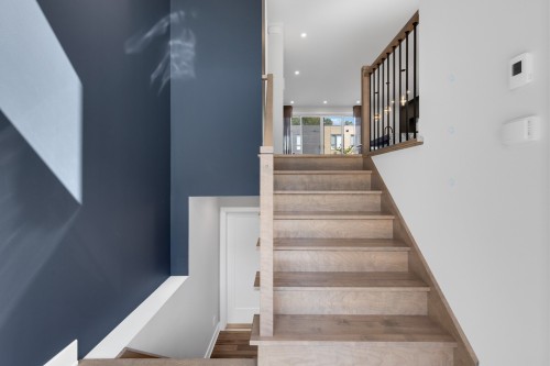 Hall d'entrée/Vestibule - 366 Rue De Belledonne, Blainville, QC - Indoor Photo Showing Other Room