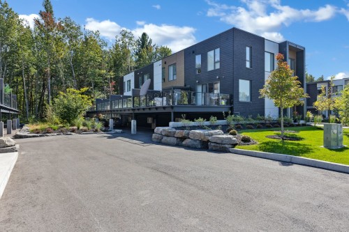 Face arrière - 366 Rue De Belledonne, Blainville, QC - Outdoor With Facade