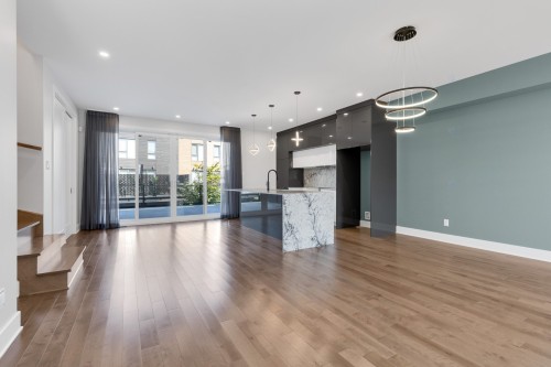 Cuisine - 366 Rue De Belledonne, Blainville, QC - Indoor Photo Showing Other Room