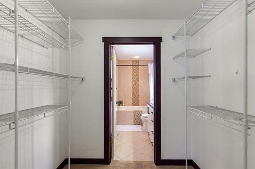 169 Greentree Dr, Grunthal, MB 