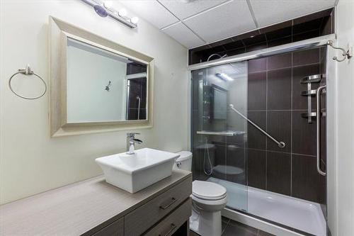 169 Greentree Dr, Grunthal, MB 