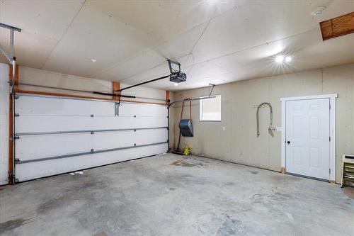 169 Greentree Dr, Grunthal, MB 