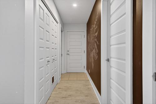 Hall d'entrée/Vestibule - 302-320 Ch. Sanguinet, Saint-Philippe, QC - Indoor Photo Showing Other Room