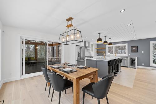 Salle à manger - 48 Ch. Coutu, Saint-Donat, QC - Indoor Photo Showing Dining Room