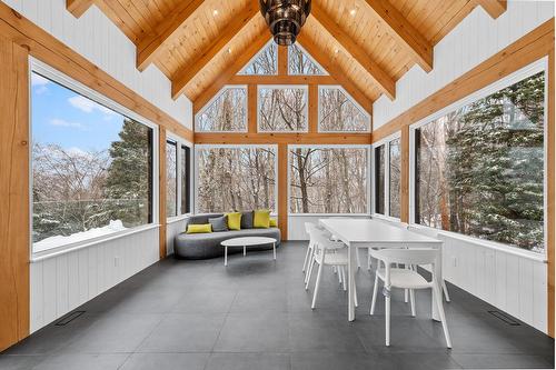 Véranda - 48 Ch. Coutu, Saint-Donat, QC - Indoor Photo Showing Other Room