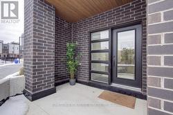 123 - 349 WHEAT BOOM DRIVE E  Oakville, ON L6H 7X5