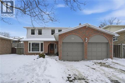 17 STRAWBERRY Lane  Brantford, ON N3T 5Z6