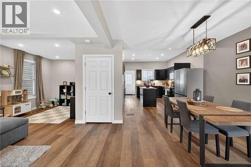 306 Cumberland Avenue, Hamilton, ON - Indoor