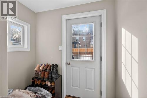 306 Cumberland Avenue, Hamilton, ON - Indoor