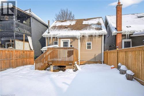 306 Cumberland Avenue, Hamilton, ON - Outdoor With Deck Patio Veranda