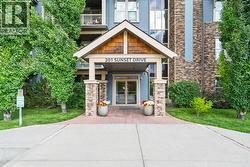 304, 201 Sunset Drive  Cochrane, AB T4C 0H5