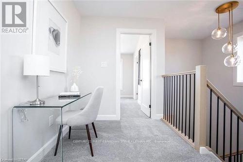 35 - 2700 Buroak Drive, London North (North S), ON - Indoor Photo Showing Other Room