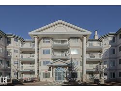 #112 17150 94A AV NW  Edmonton, AB T5T 6L7